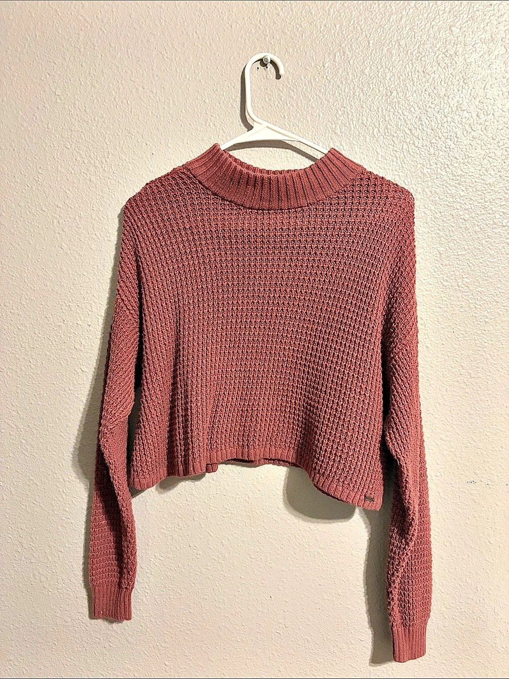 Hollister Waffle Knit Mock Neck Crop Sweater Pink Size Small